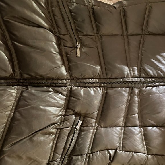 DAWN LEVY- Cloe Fur Hooded Quilted Coat - Picture 6 of 11